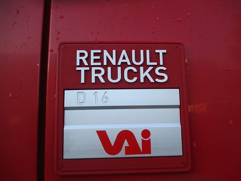 Renault D16, 18 palet, HČ, 1 lůžko - fotka 13 z 22