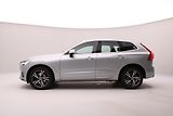 Volvo XC60 D4 AWD R-DESIGN REZERVACE - náhled 9