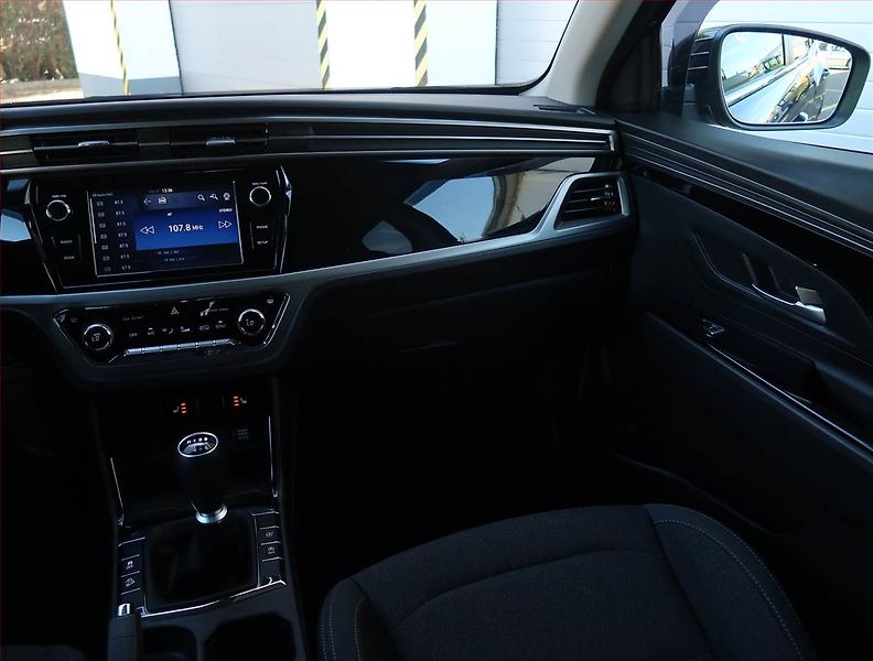 SsangYong Korando (2024) 1.5 T-GDI - fotka 8 z 19