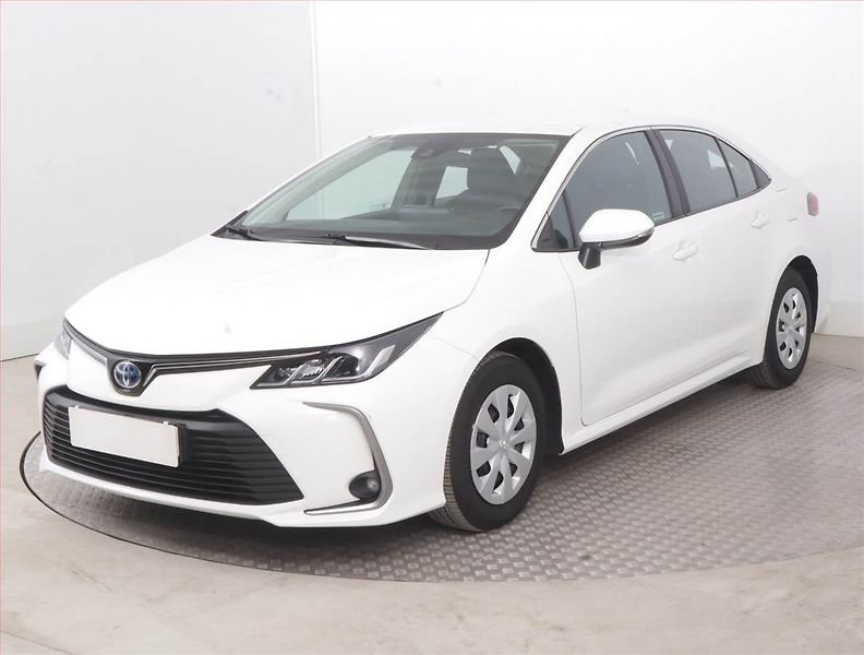 Toyota Corolla (2023) Active 1.8 Hybrid - fotka 2 z 16