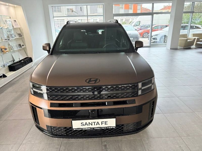 Hyundai Santa Fe 7S 25 1,6 TGDI PHEV 4WD AT CAL - fotka 10 z 10
