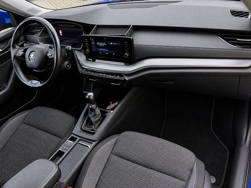 Škoda Octavia (2020) 1,5TSi (110kW)*AMBITION*ČR* - fotka 8 z 19
