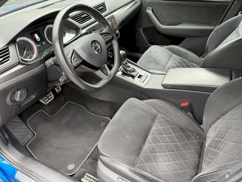 Škoda Superb (2020) SPORTLINE 2.0TDI 140KW 4x4 DSG - fotka 22 z 25