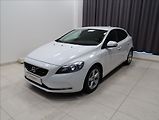 Volvo V40 1,6 D2 VÝHŘEV SEDADEL 2x ALU - náhled 1