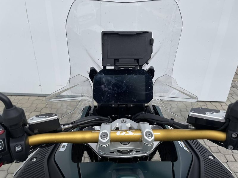 BMW (2026) R 1300 GS Adventure - fotka 13 z 15