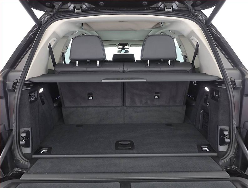 BMW X7 (2020) xDrive40i - fotka 21 z 28