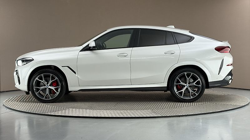 BMW X6 30d AUT xDrive M-paket - fotka 4 z 30
