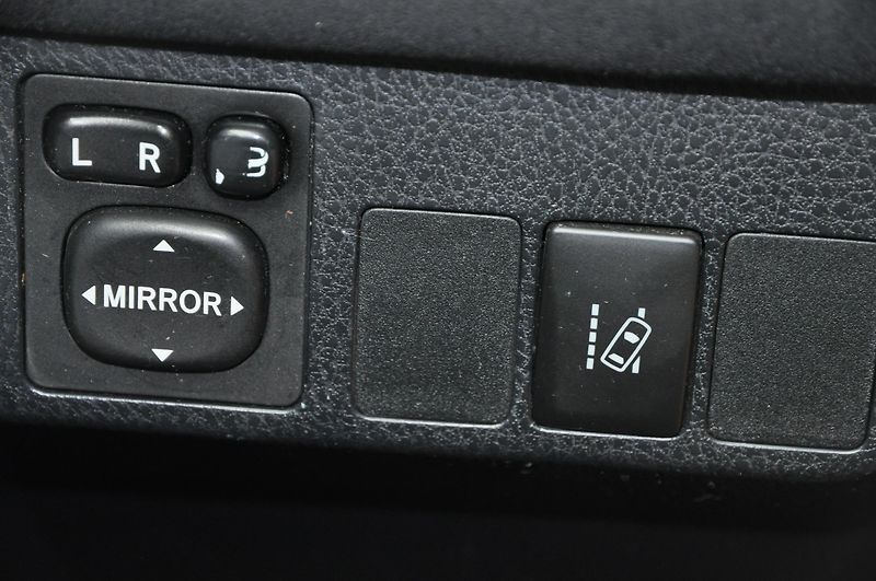 Toyota RAV4 2.5 Hybrid - fotka 17 z 22