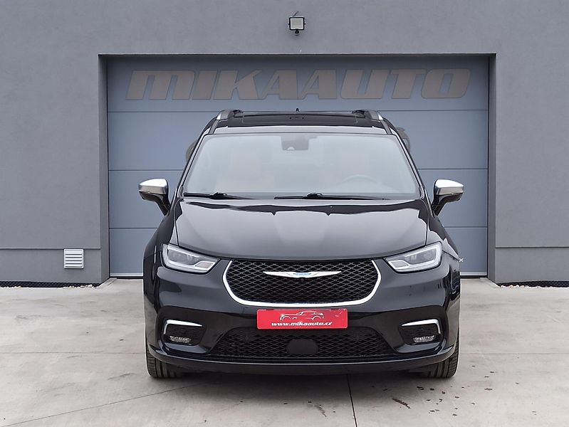 Chrysler Pacifica 3.6 194kW PHEV PINNACLE  - fotka 2 z 31