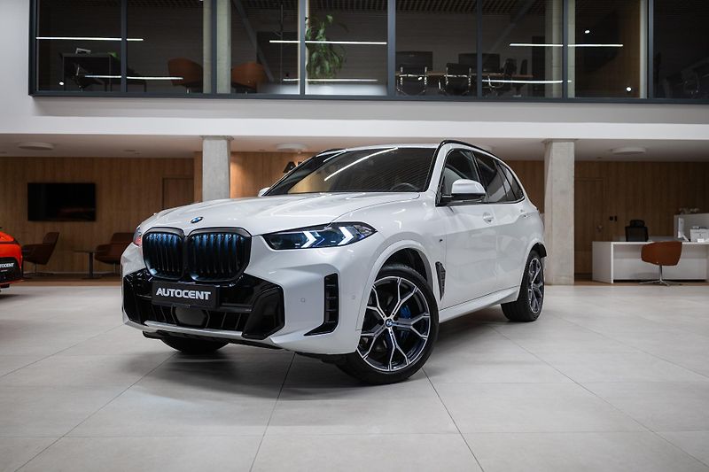 BMW X5 (2025) 30d 7MÍST VZDUCH MASÁŽ WEBASTO - fotografie inzerátu