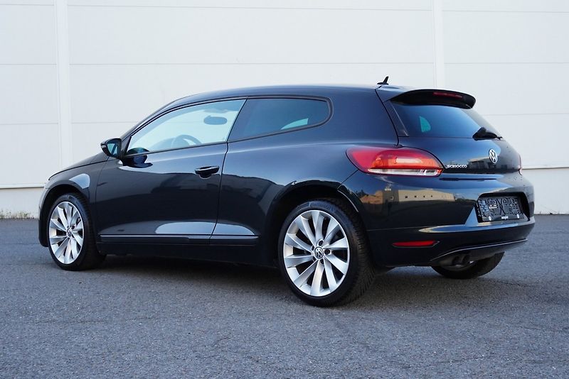 Volkswagen Scirocco 1.4 TSI 90kW - fotka 12 z 28