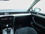 Volkswagen Passat (2018) R-Line 2.0 TDI, Automat - náhled 8