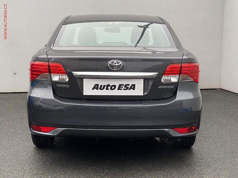 Toyota Avensis (2012) 1.8 VVT-i, +kola - fotka 5 z 19