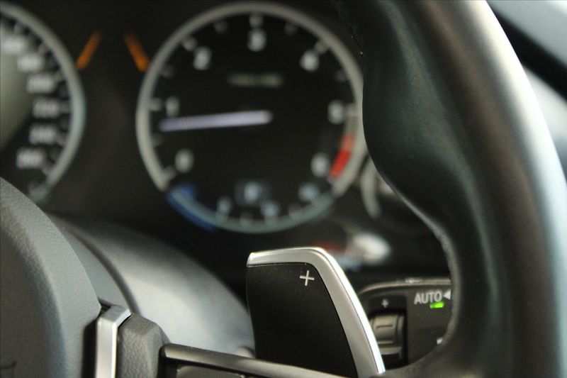 BMW X5 xDrive40d NezTop/HUD/Pano/AdLE - fotka 16 z 32