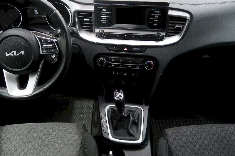 Kia Ceed (2022) Sportswagon 1,0 T-GDI/88 kW - fotka 14 z 29