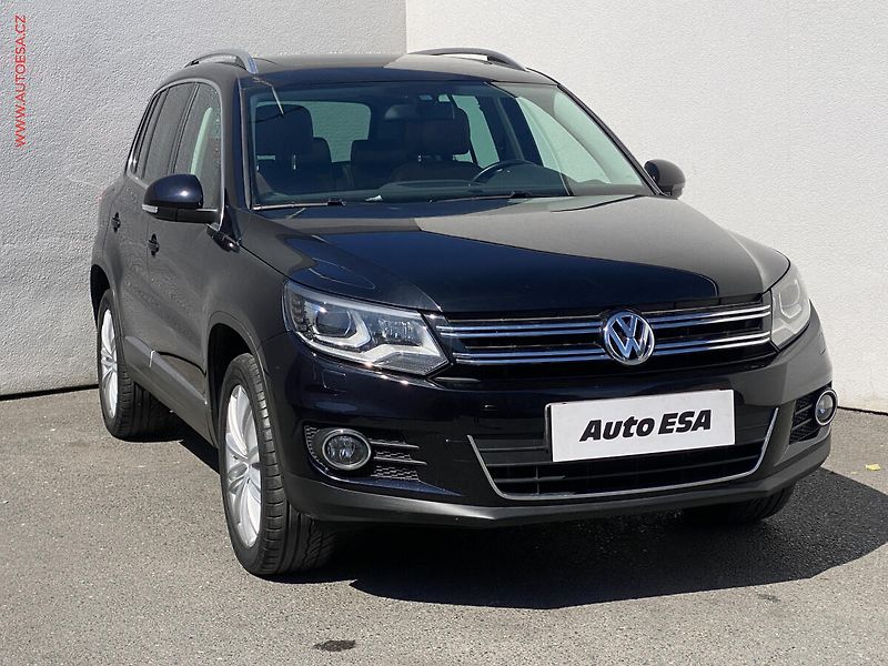 Volkswagen Tiguan (2012) 2.0 TSi 4x4, Sport&Style - fotografie inzerátu