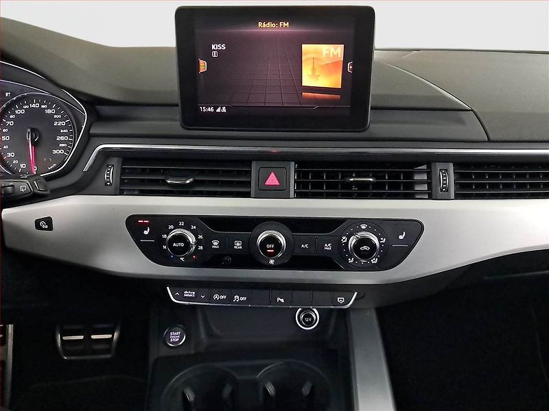 Audi A4 (2018) 2.0 TDI, Automat, Kůže, Navi - fotka 12 z 25