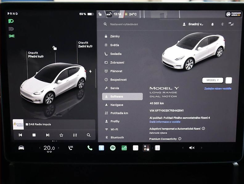 Tesla Model Y (2024) Long Range AWD 79kWh, SoH 95% - fotka 11 z 30
