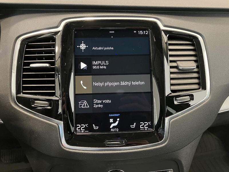 Volvo XC90 B5 AWD Momentum AT8 - fotka 31 z 48