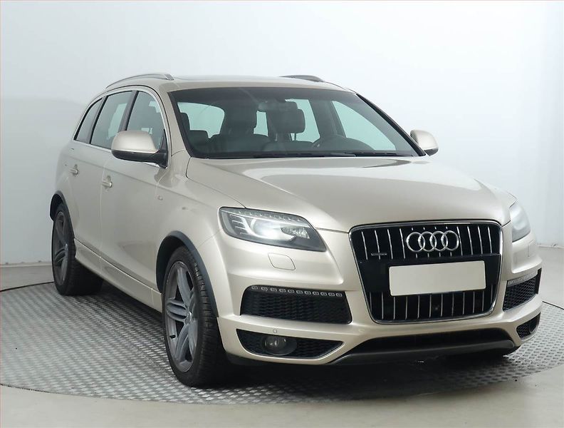 Audi Q7 (2013) S-Line 3.0 TDI, 4X4, Automat - fotografie inzerátu
