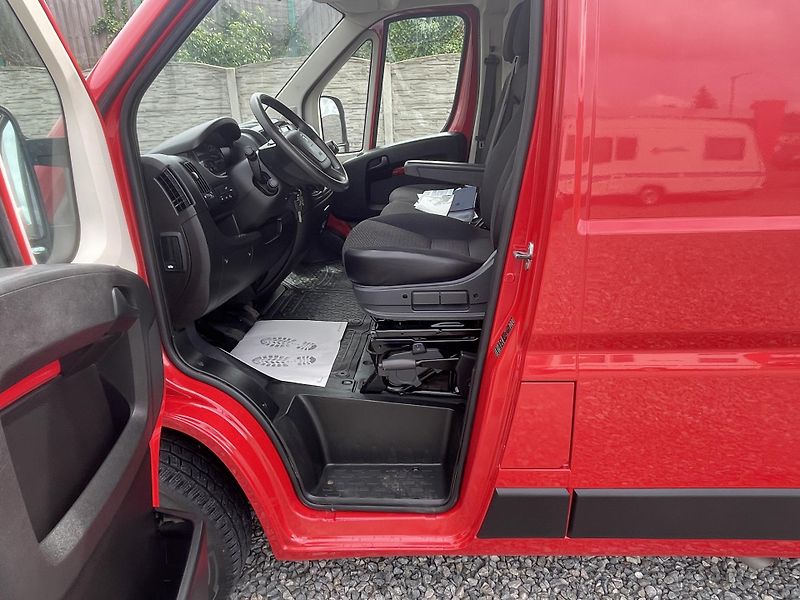 Peugeot Boxer 2.2HDi 120PS CZ DPH REZERVACE! - fotka 122 z 139