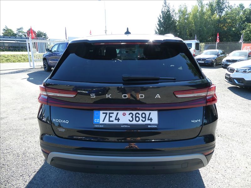 Škoda Kodiaq 2,0 TDI 142kW Excl. Selection - fotka 8 z 47