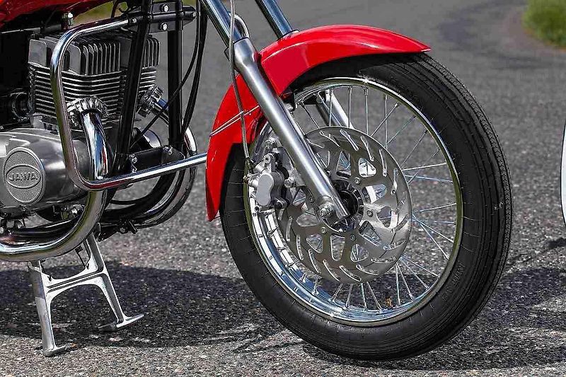 Jawa 350 Retro.