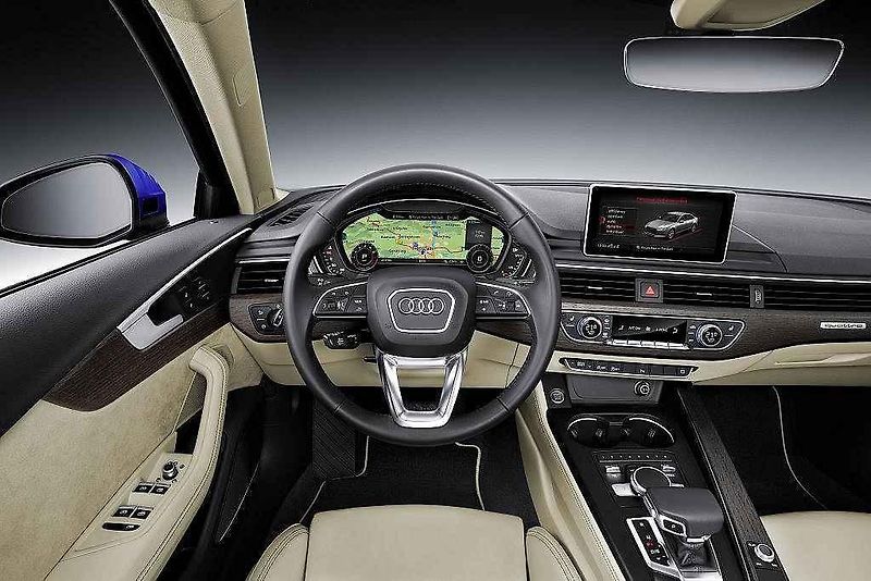Audi A4.