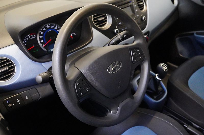 Hyundai i10 - fotka 14 z 25