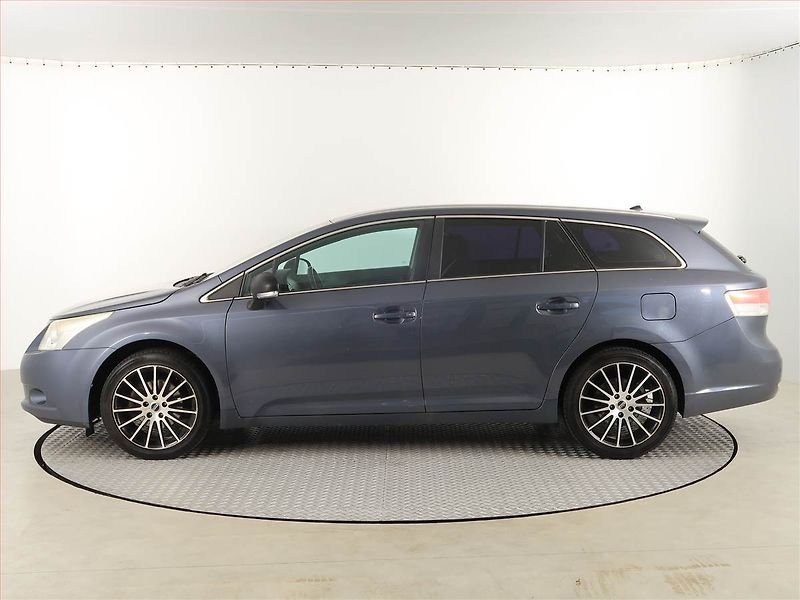 Toyota Avensis (2009) 1.8 Valvematic, Tempomat - fotka 3 z 17