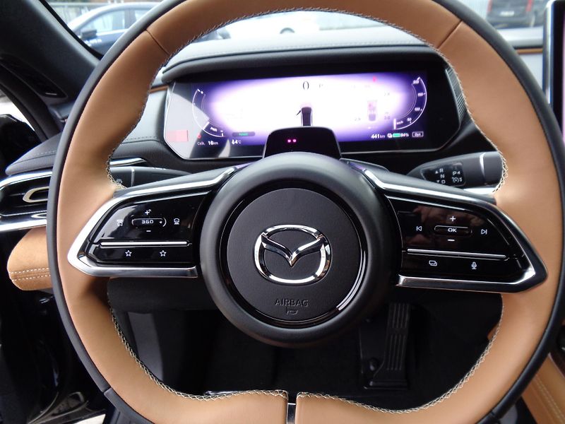 Mazda 6e (2026) BEV 190 kW Takumi Plus - fotka 10 z 34