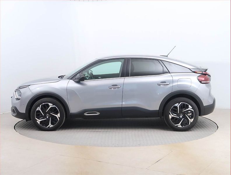 Citroën C4 (2022) 1.5 BlueHDi, Automat - fotka 3 z 17