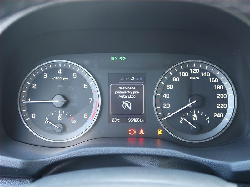 Hyundai Tucson (2018) 1.6 GDI, Navi, Tempomat - fotka 11 z 18