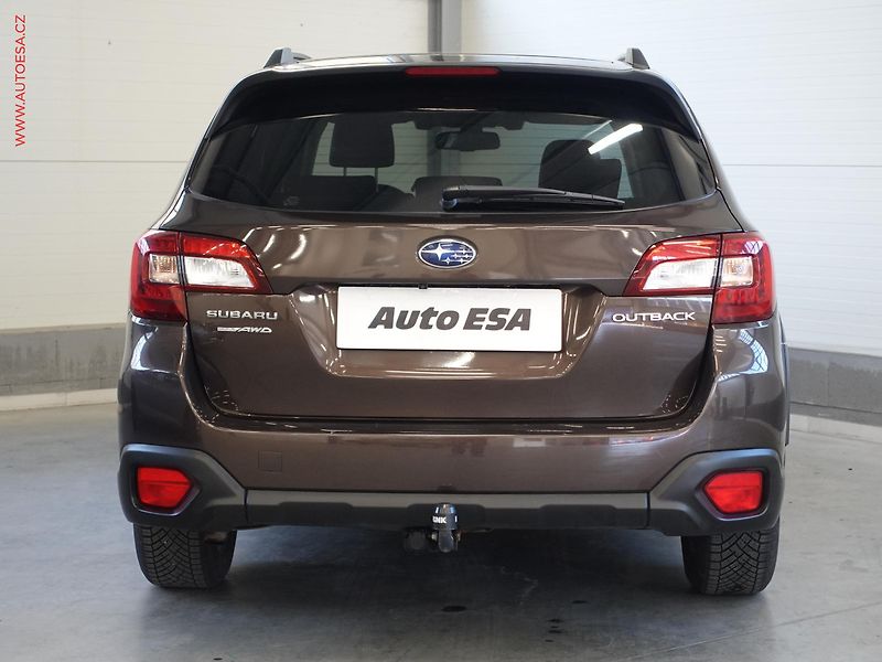 Subaru Outback (2019) 2.5i 4x4, 2.maj,ČR, AT, LED - fotka 5 z 28