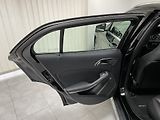 Mercedes-Benz GLA 220 CDi 4M AT ČR 1.MA.SERVISKA - náhled 17