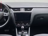 Škoda Octavia (2019) 1.6 TDi, Style, DSG, navi - náhled 9