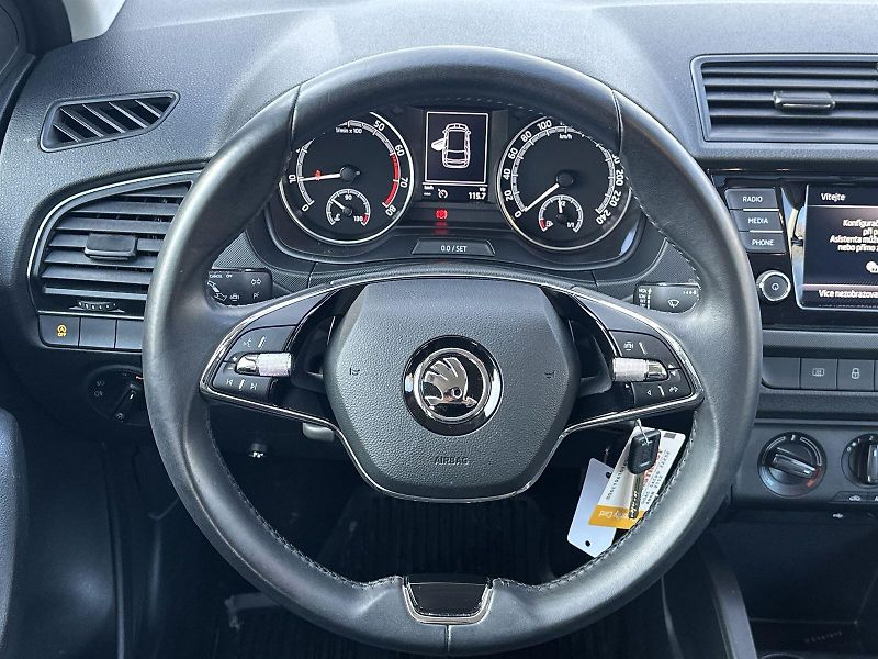 Škoda Fabia (2021) Combi 1.0 TSI Ambition + - fotka 6 z 24