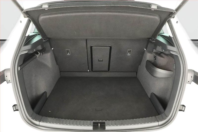 Škoda Karoq (2024) Fresh 1.5 TSI - fotka 11 z 20