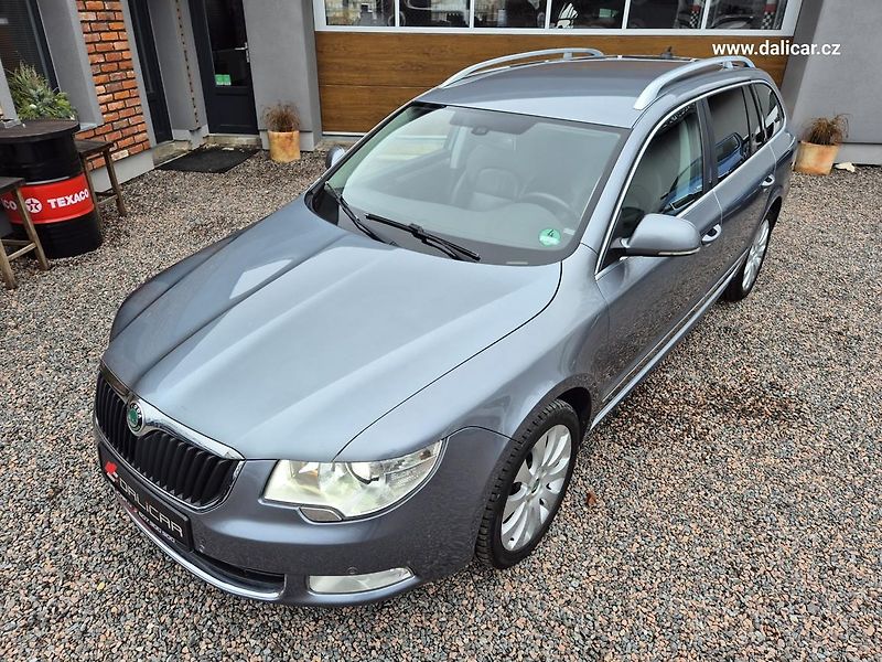Škoda Superb (2012) 2.0TDi 125KW ELEGANCE XENON - fotka 50 z 50