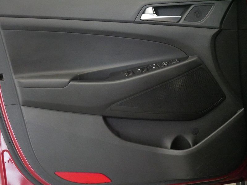Hyundai Tucson - fotka 12 z 28