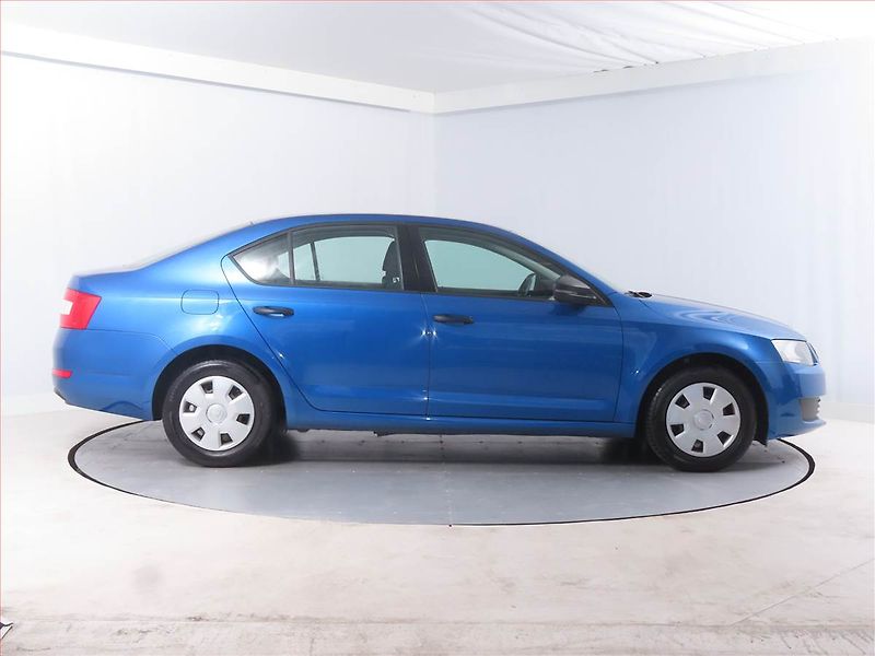 Škoda Octavia (2014) 1.6 TDI - fotka 6 z 13