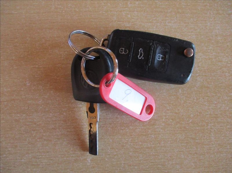 Volkswagen up! 1,0 MPi, klima, serv.kniha, - fotka 27 z 42