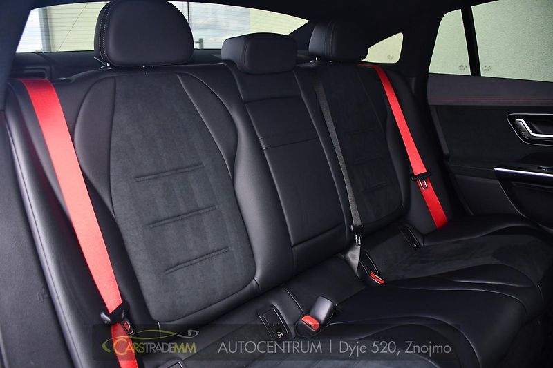 Mercedes-Benz EQE 350 4MATIC AMG  - fotka 19 z 54