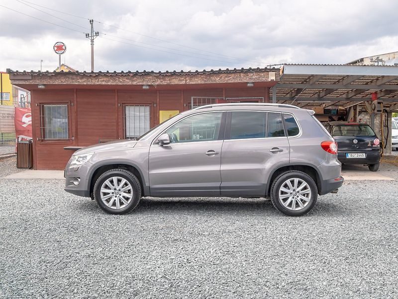 Volkswagen Tiguan (2010) ČR 2.0TSI 125KW 4x4 - SERVIS - fotka 8 z 48