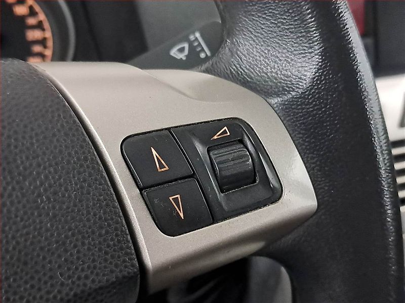 Opel Astra (2009) 1.6 16V, nová STK - fotka 14 z 16