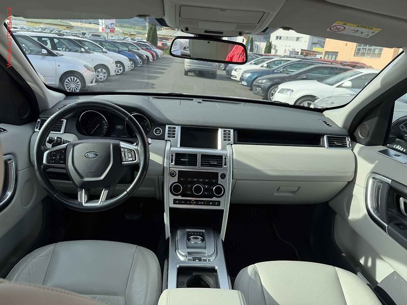Land Rover Discovery Sport (2017) 2.0 TD4, 2.maj,ČR, AT - fotka 8 z 17