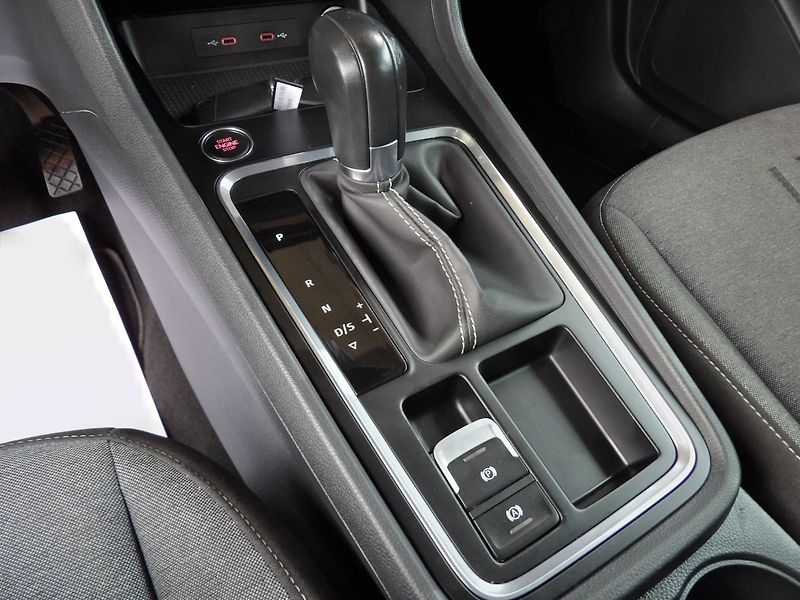 Seat Ateca 1.5TSI DSG Virtual LED Kamera - fotka 16 z 34
