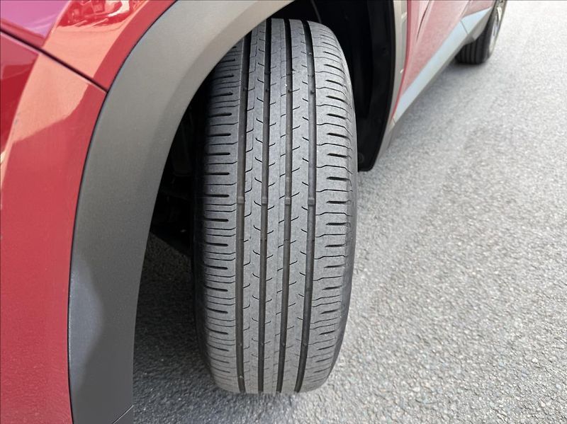 Hyundai Tucson 1,6 T HP  Smart Navi Sense+ - fotka 21 z 28
