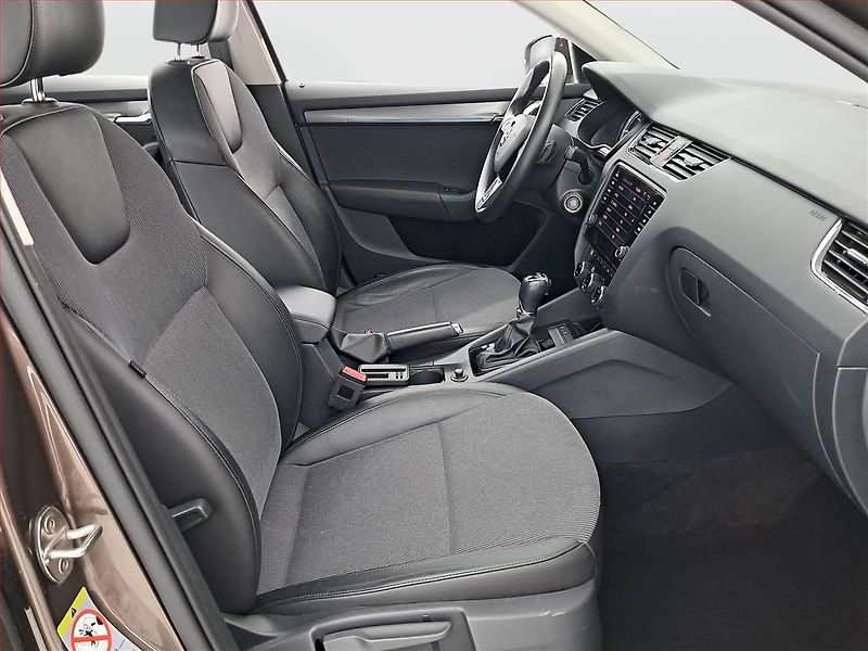 Škoda Octavia (2020) Style Plus 1.5 TSI, Automat - fotka 9 z 19
