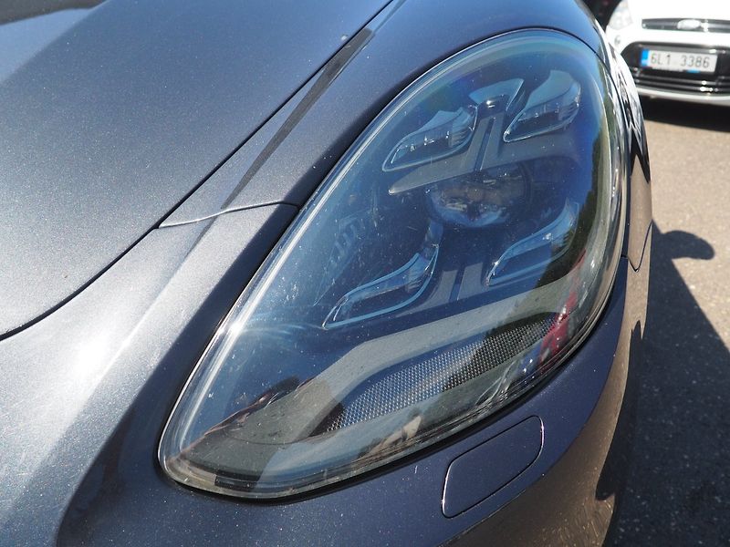 Porsche Panamera (2017) 4 E-Hybrid Sport - fotka 7 z 44